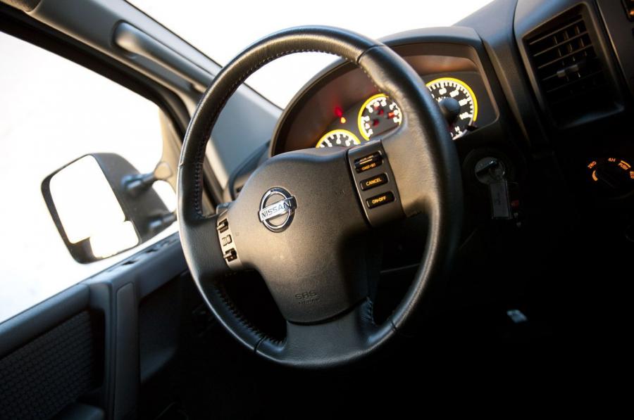  Nissan Titan 2012 года  (фото 13 из 26)